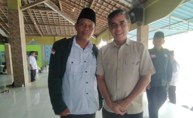 
					Miskat Widodo Mantan komandan Banser kini pimpin nelayan NU